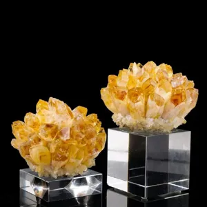 Natürlicher gelber Quarzkristall-Cluster Mineralstufe mit klarem Acrylsockel für Dekoration.
