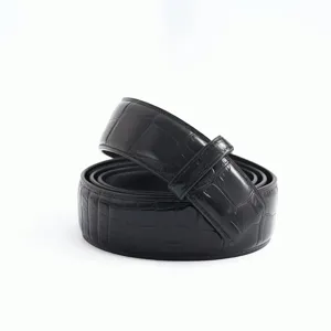 Men's business genuine leather belt with stylish crocodile pattern design for daily wear.