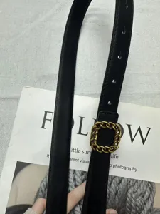 Μαύρη δερμάτινη λεπτή ζώνη με χρυσή αγκράφα αλυσιδωτή κομψό γυναικείο αξεσουάρ μέσης
