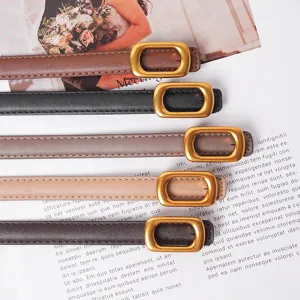 Ceinture fine en cuir pour femme avec boucle dorée élégante pour robes jeans et tailleurs chic