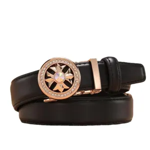 Cinturón de cuero para mujer con hebilla automática y cruz de diamantes de imitación para vaqueros.