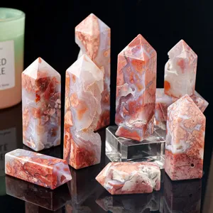 Tour de cristal d'agate rouge naturelle grappe pierre de guérison spécimen minéral
