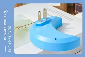 Lampada da parete con luce notturna in cristallo a forma di luna blu per decorazione domestica