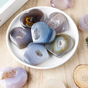 Natuerlicher Kristall Achat Geode Herz Handstueck Rohstein Cluster Deko Ornamenten