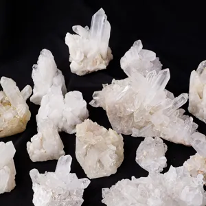 Natürliche rohe weiße Kristall-Cluster Mineralproben für Heimdekoration, Heilung und Reiki.