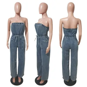 Dettagli multi-angolo della tuta in denim senza spalline, vista frontale, laterale e posteriore.