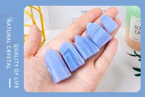 Pilier tour en cristal d'agate bleue naturelle pierre brute polie pour déco bureau maison