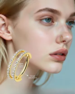Dubbele zirconia neusring sprankelend lichaamspiercing sieraden elegant en stijlvol.
