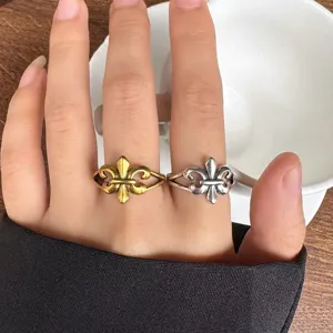 Vintage Copper Fleur-de-lis Open Ring For Men Women Minimalist Gothic Thai Silver Style Electroplated Geometric Finger Ring Jewelry