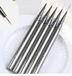 Professionelles Nail-Art-Metall-Linienpinsel-Set mit gunmetal Griff für feine Malerei.