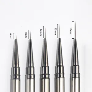 Metall Nailart Linerset mit feinen Spitzen für präzise Malerei und filigrane Details.