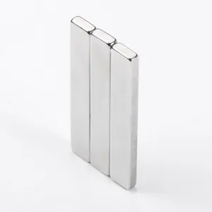 Professional rectangle strong magnets set for cat eye gel nail polish and craft use.