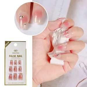 Uñas Postizas Degradado Blush con Diseño de Estrás Uñas Postizas Brillantes Arte de Uñas para Mujeres