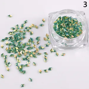 3D Diamant Nagelkunst Strasssteine Irisierend Grüne Rhomben Pailletten DIY Maniküre Glitzer Dose