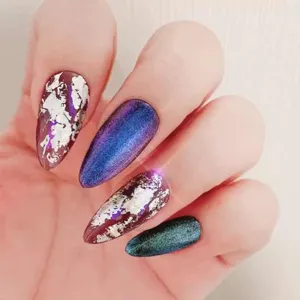 Chameleon magic mirror nail powder pen for stunning holographic metallic nail art designs.