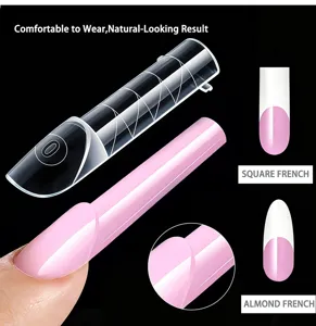 Vista detallada de 120 piezas de moldes de extensión de uñas de cristal francés para manicura.
