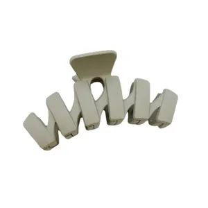 Minimalist matte hair claw large shark clip for elegant daily styling and secure updo.