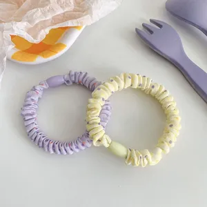 Carino scrunchie in tessuto a pois in stile coreano, elastico morbido per capelli quotidiano.