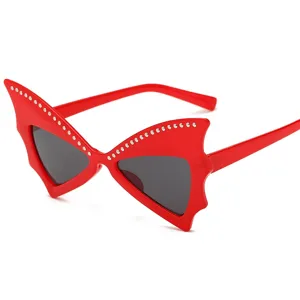 Red bat butterfly party sunglasses, Halloween rhinestone exaggerated decorative eyewear for women.