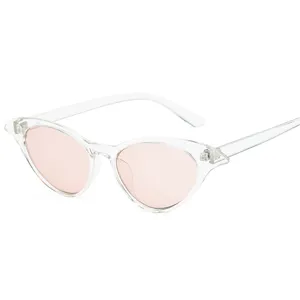 Modische transparente Cat-Eye-Sonnenbrille mit hellrosa Gläsern für Damen tägliche Mode