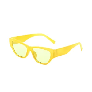 Geleefarbene Katzenauge-Sonnenbrille mit unregelmäßigem Design, modischer Sonnenschutz für Damen.