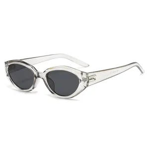 Modische Y2K ovale Sonnenbrille für Damen, klares graues Gestell Retro UV400 Schutz.