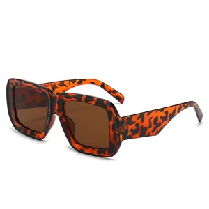 Grosse quadratische Schildpatt Sonnenbrille fuer Damen und Herren, UV-Schutz Brille chic.