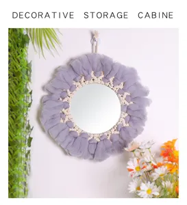 Specchio da parete boho intrecciato a mano con piume per corridoio e decorazione della casa.