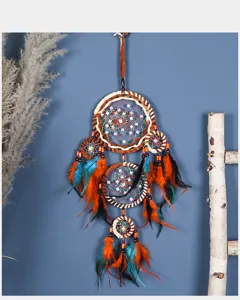 Cheiropoiito boho oneiropagida me ftera kai chantes, vintage diakosmisi toichou gia spiti.
