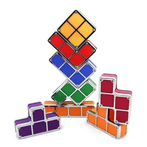 Vista dettagliata dei blocchi puzzle LED impilabili ad incasso luce notturna Tetris.