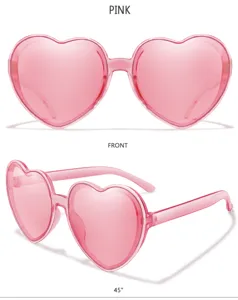Detailansicht der rosa herzförmigen Mode-Sonnenbrille mit transparentem Kunststoffrahmen.