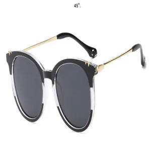 Lunettes de soleil tendance surdimensionnées à monture transparente noire et branches métal