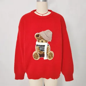 Rode gebreide trui voor vrouwen met schattige berenpatch, casual ronde hals winterpullover.
