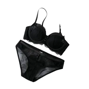 Black lace bra and panty set, sexy push-up lingerie set for women, comfortable underwear.