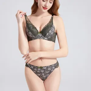 Conjunto de sujetador y bragas de encaje sexy europeo y americano, ropa diaria cómoda y elegante.