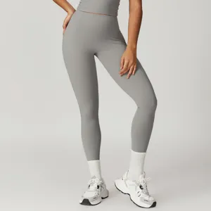 Pantaloni da yoga a vita alta da donna, leggings da fitness traspiranti effetto nude per palestra.