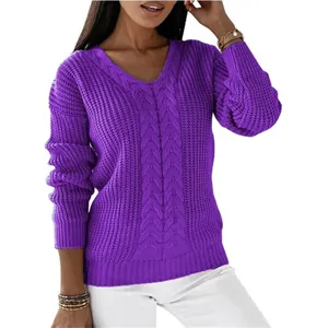 Pull en tricot torsadé col V pour femme, élégant haut d'hiver à manches longues.