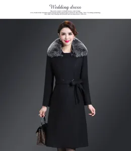 Black double-sided cashmere coat mid-length wool jacket with luxurious fur collar and waist belt