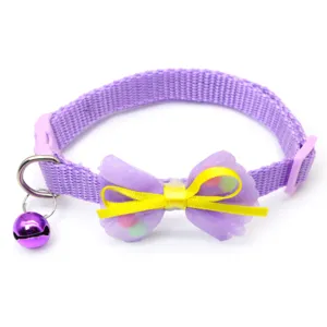Lila Haustier Katzenhalsband mit süßer Schleife und Glocke, verstellbar, 1cm Breite.