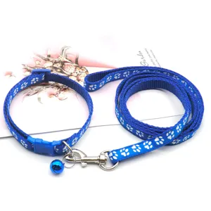 Blaues Pfotenabdruck Haustier Halsband und Leine Set fuer kleine Hunde Katzen wandern