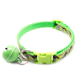 Green camo pet collar with big bell and plastic buckle, 1cm width for small dogs and cats.