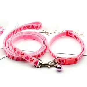 Pink heart print pet leash and collar set for small dogs and cats with bell and metal hook.