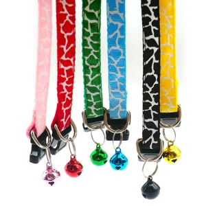 Bunte Haustierhalsband mit Glocke, verstellbares Nylon Katzen- und Hundehalsband Zubehör.