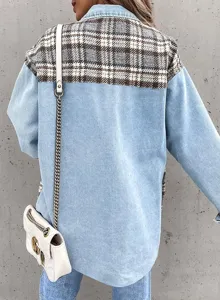Vue détaillée de la veste élégante pour femme en denim et carreaux à manches longues.