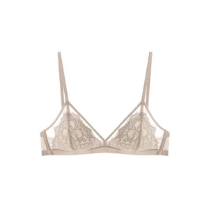 Delicate kanten triangel bh voor dames in nude, voorzien van dubbele schouderbandjes en mesh stof.