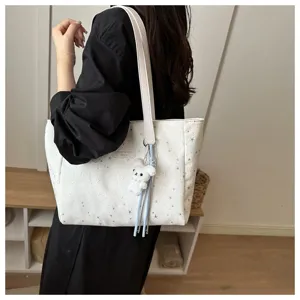 Koreaanse stijl grote capaciteit schoudertas tote met sterrenprint en schattige berenhanger.