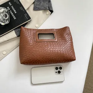 Elegante borsa a mano intrecciata marrone da donna, borsa a spalla casual in stile retro.