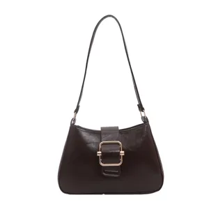 Borsa a spalla marrone da donna, elegante borsa a baguette in pelle con fibbia in metallo.