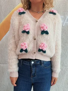 Modische flauschige Strickjacke mit süßen 3D-Häkelblumen und Knopfleiste für Damen.