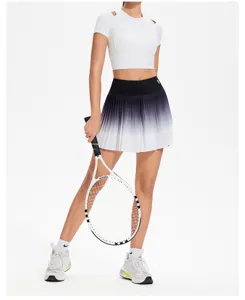 Gradient pleated tennis skirt for women, athletic fitness sports mini skirt with anti-exposure.